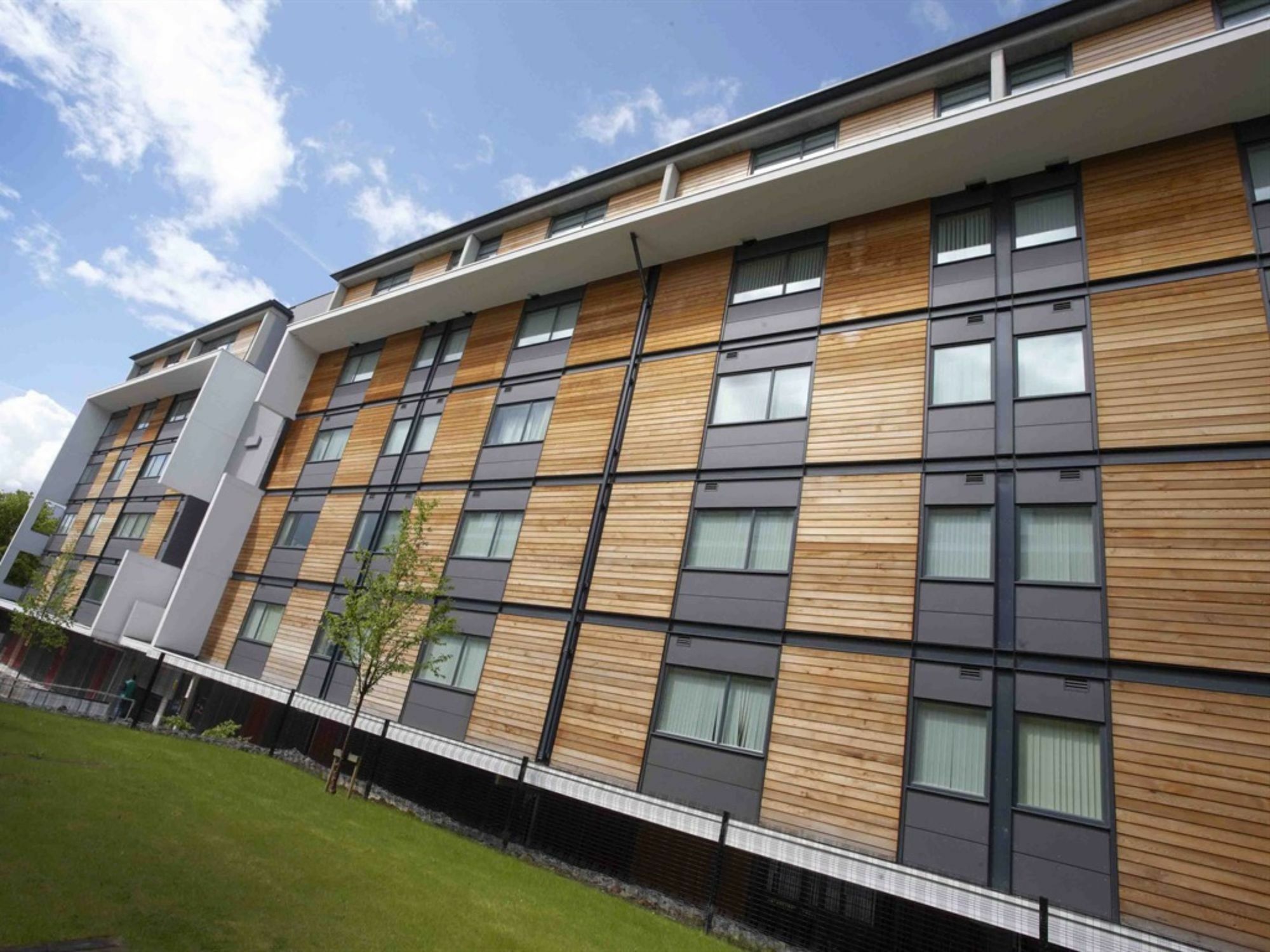 Inspired Apartments Salford  Ngoại thất bức ảnh