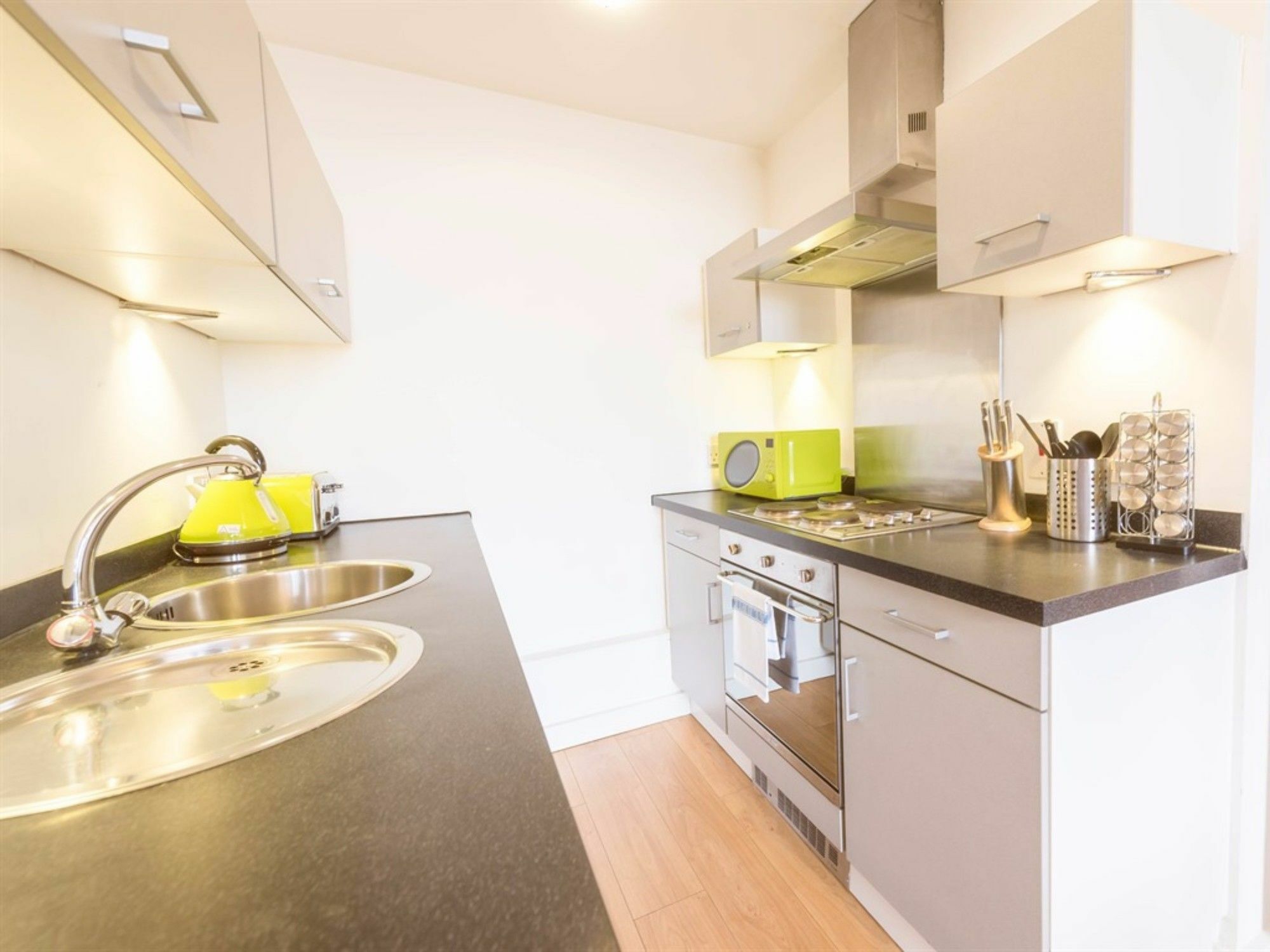 Inspired Apartments Salford  Ngoại thất bức ảnh
